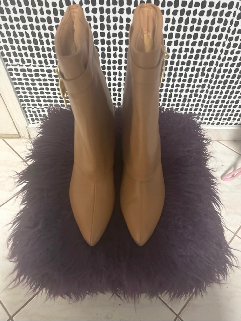 Women's Tan Pointed Toe Ankle Boots